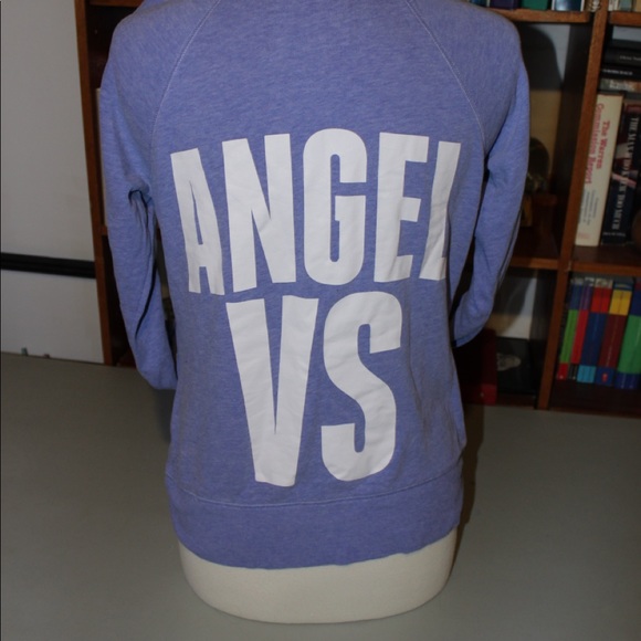 4 for $70 Victoria secret sweater size medium - Picture 2 of 3